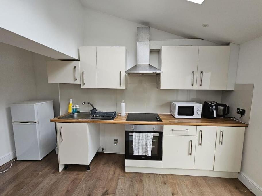 Apartamento Beautiful Garden Flat Near