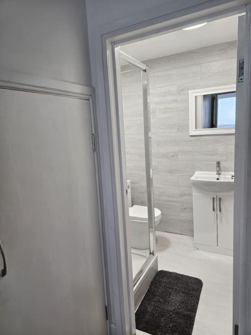 Apartamento Beautiful Garden Flat Near *