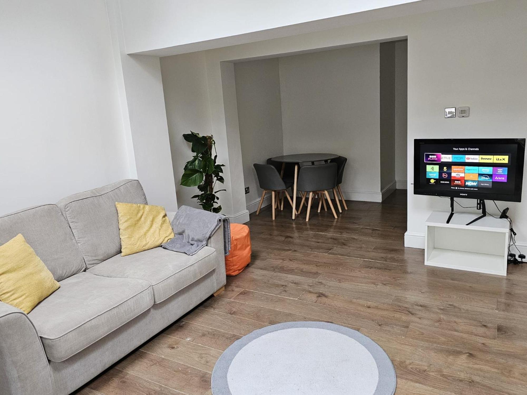 Apartamento Beautiful Garden Flat Near